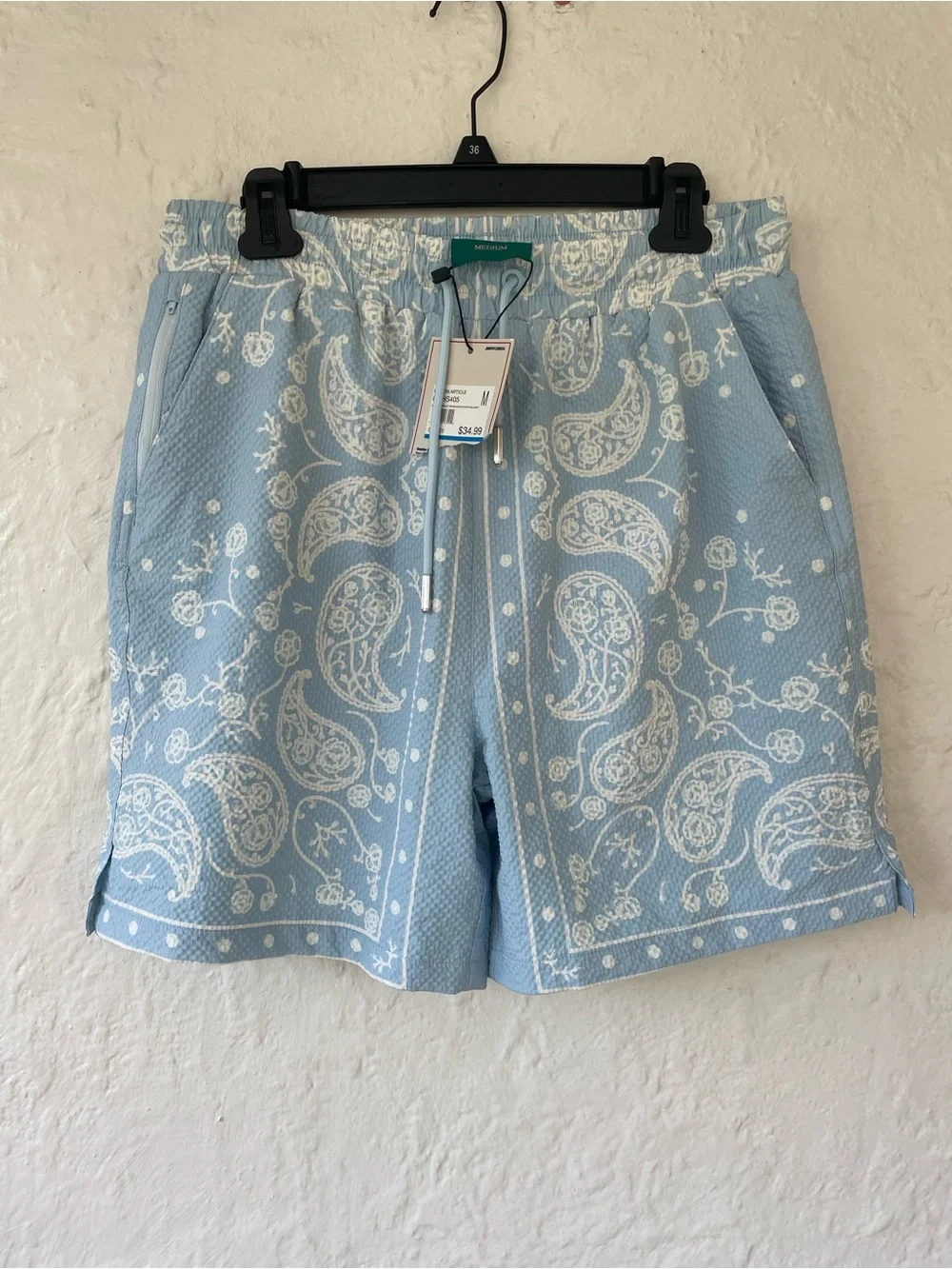NWT Maison Article blue white paisley shorts  pockets, drawstring waist Size M